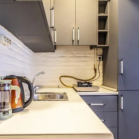 Chic Flat With Balcony In The Heart Of Beyoglu *
